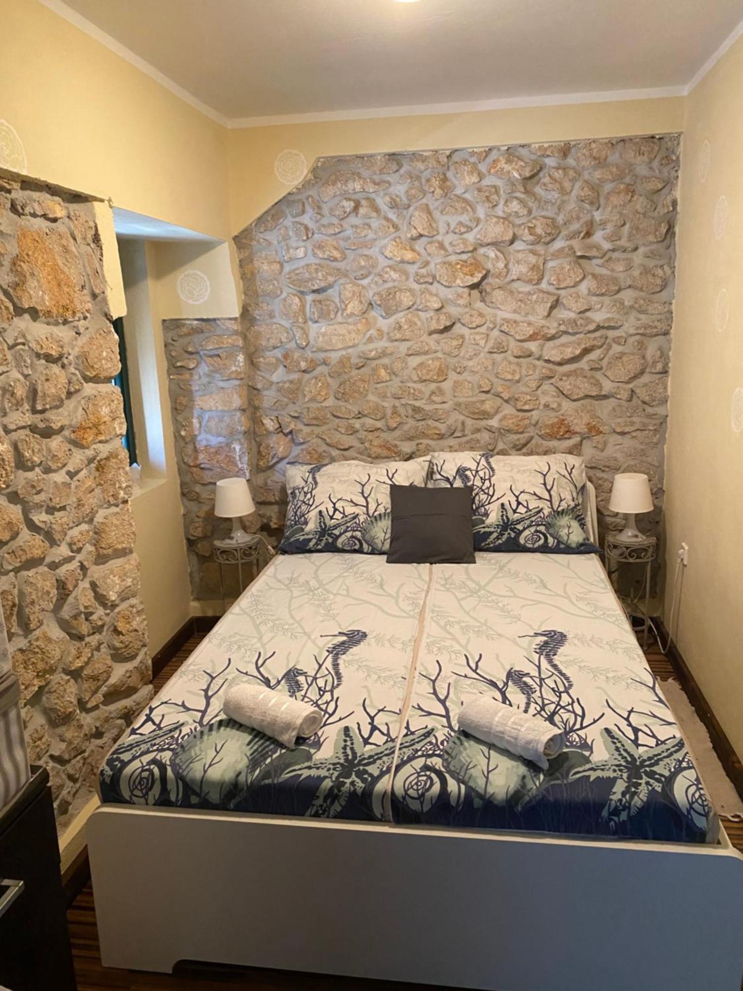 Sanja Apartma Vrsi